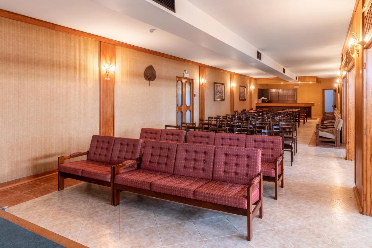Hotel Colmeia Monte Real