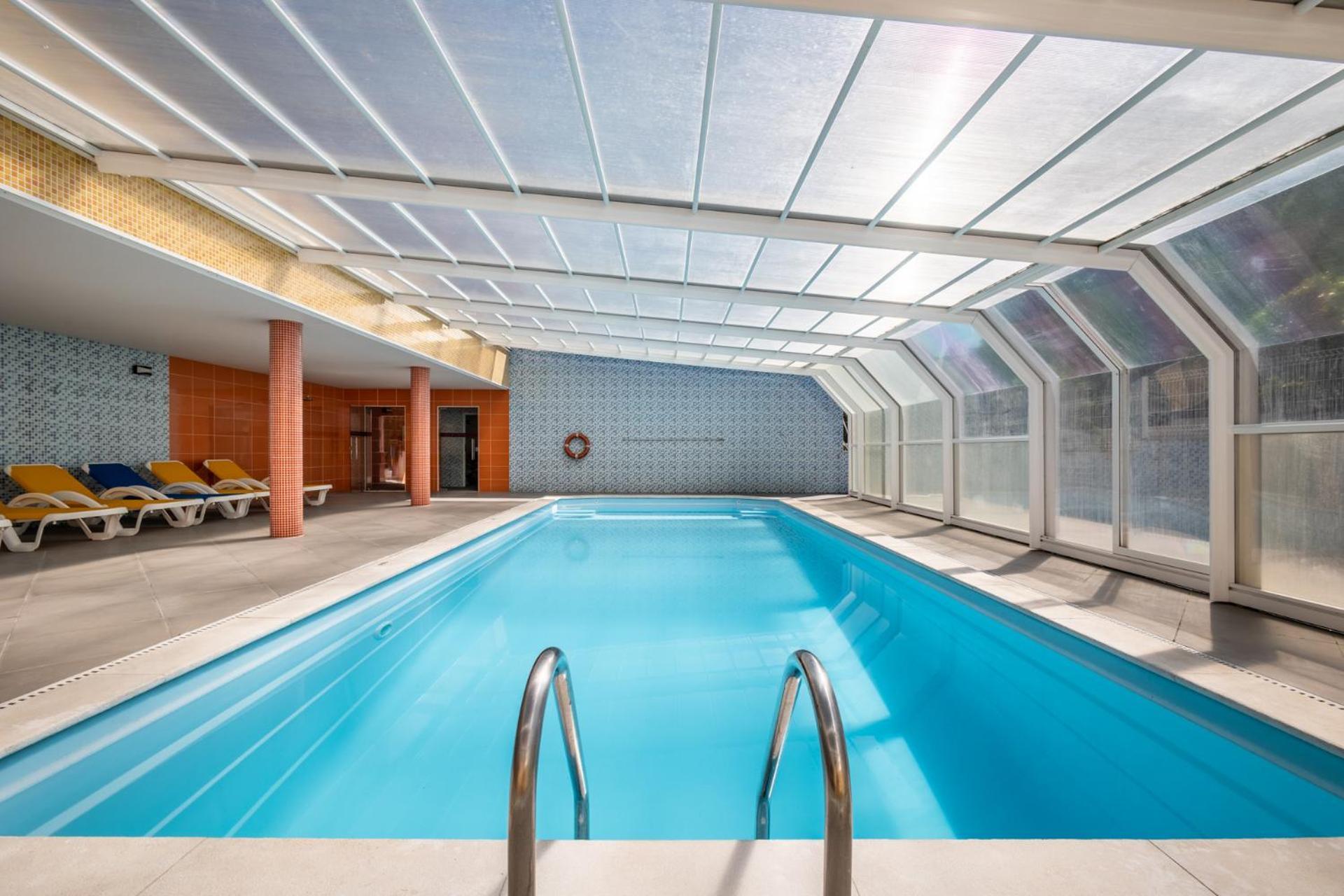 Colmeia Hotel Monte Real